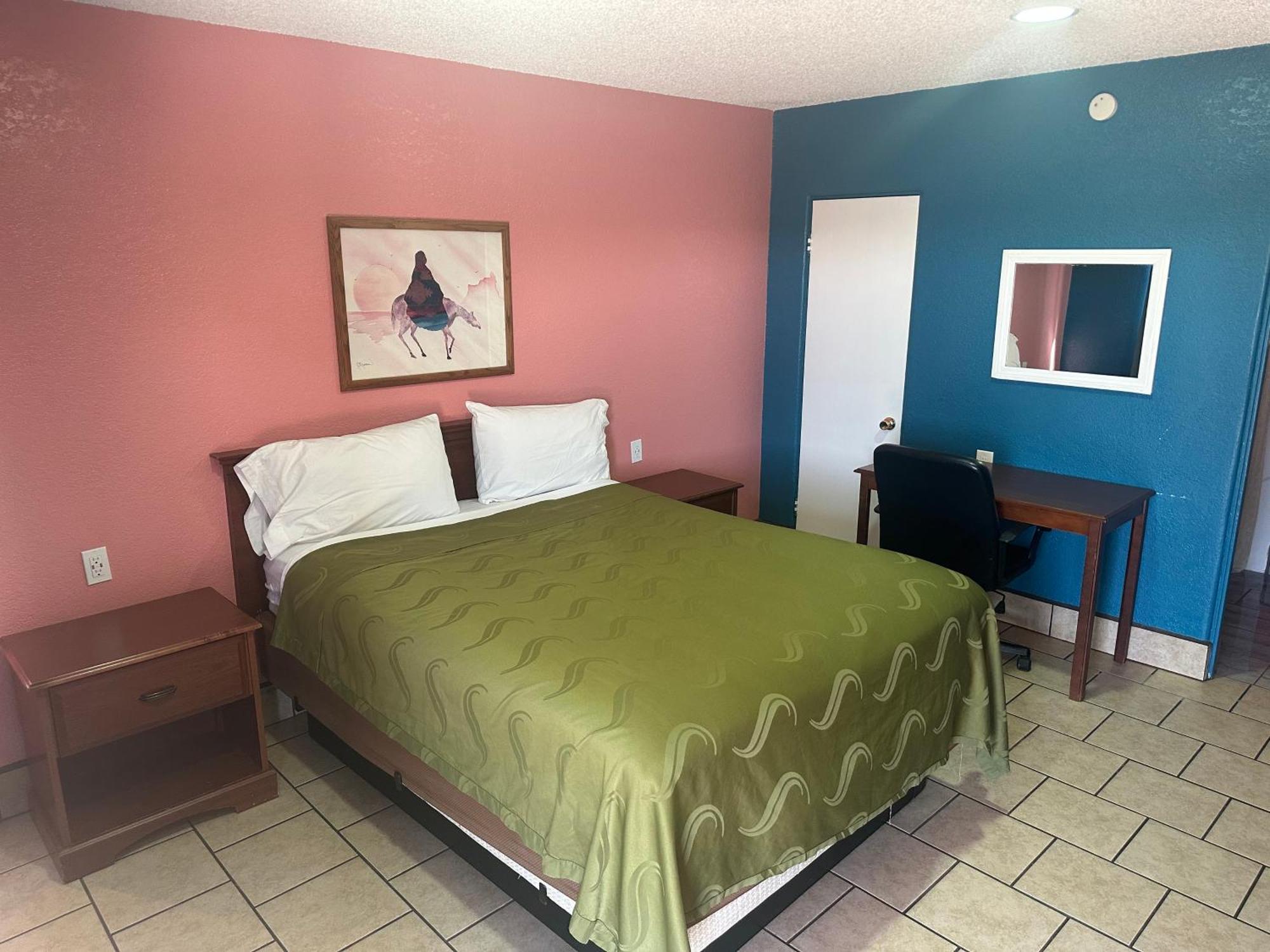 Western Inn Roswell Bagian luar foto