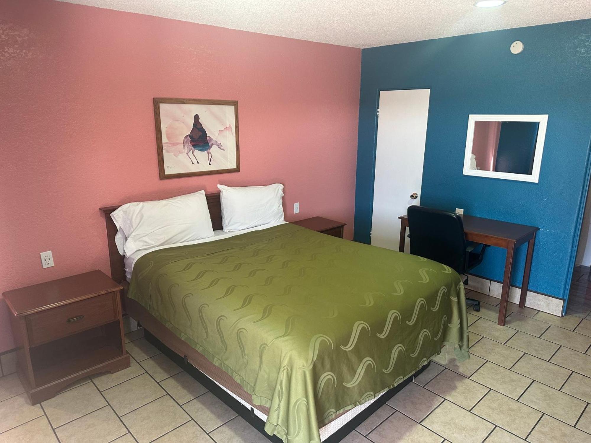 Western Inn Roswell Bagian luar foto