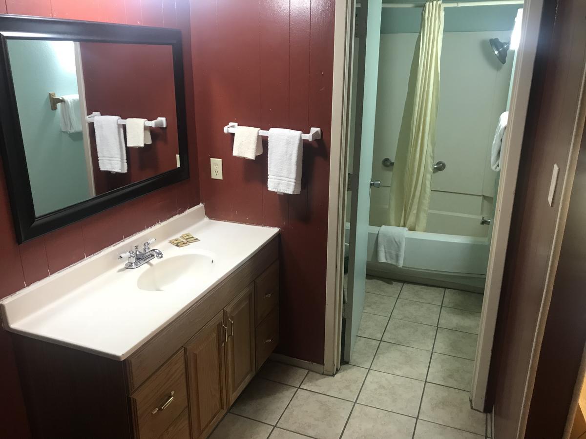 Western Inn Roswell Bagian luar foto
