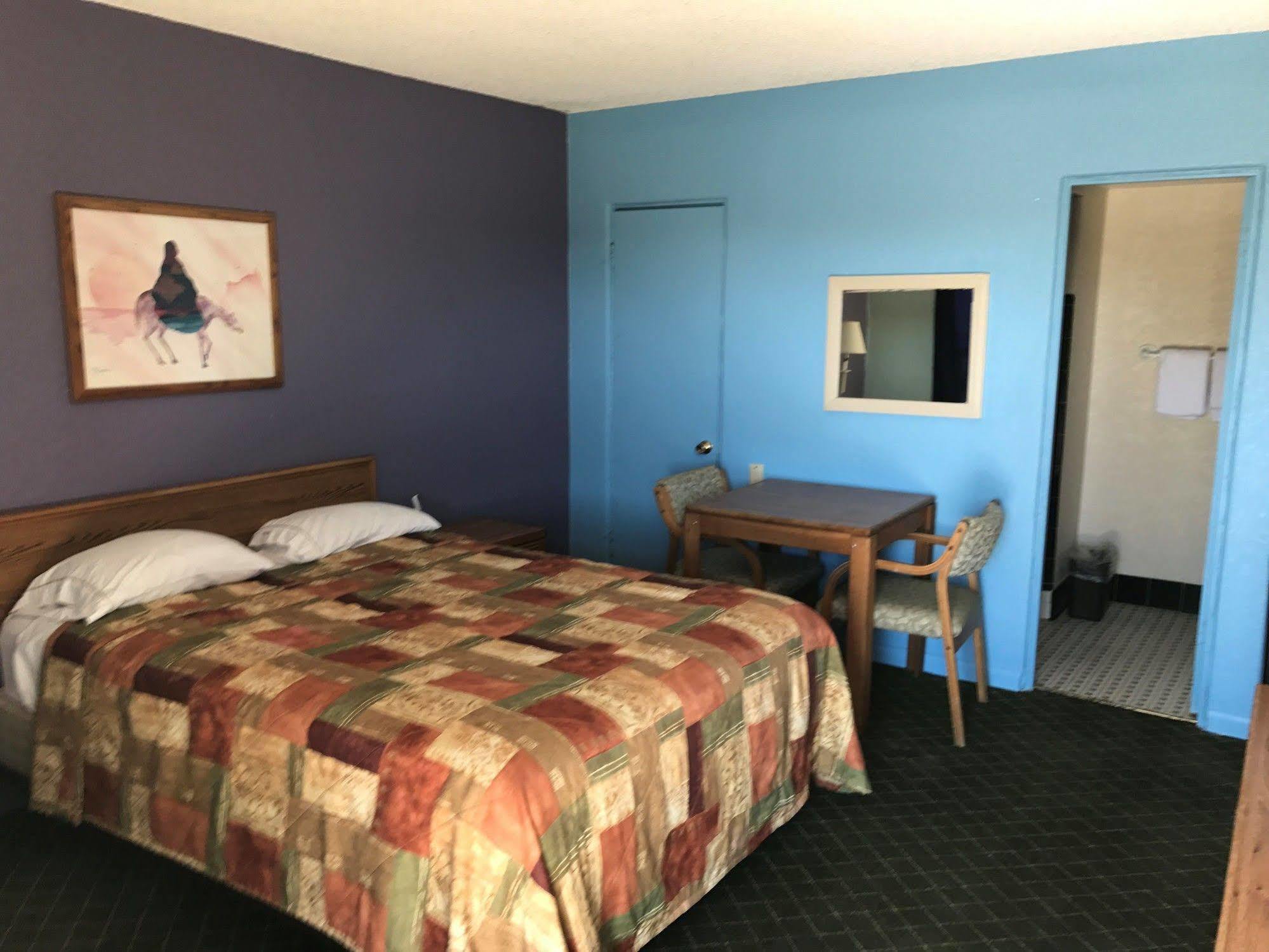 Western Inn Roswell Bagian luar foto